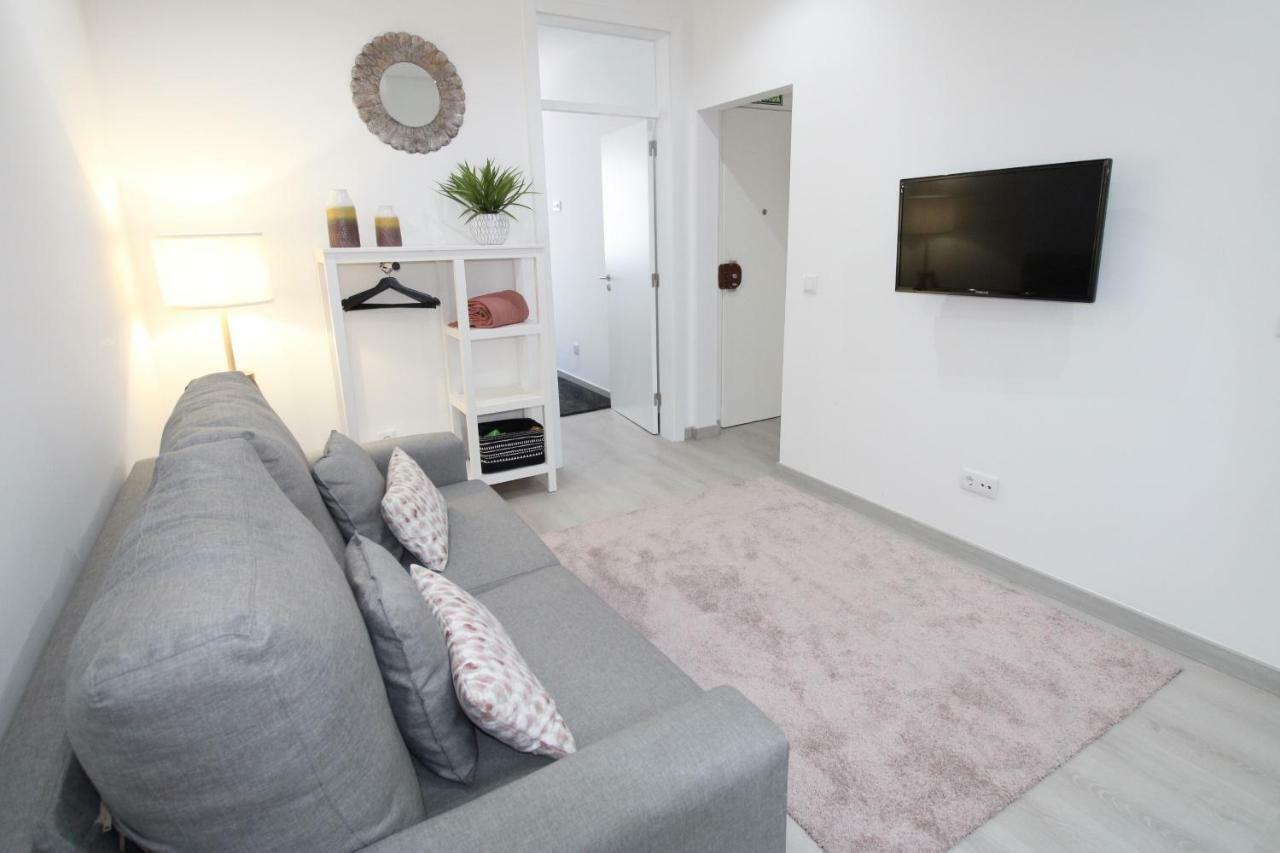 Apartamento Moderno Nas Olaias A 5 Minutos Da Faculdade Isel E Ist Lisboa Exterior foto